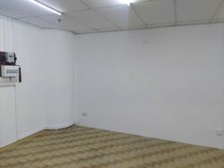 Multi Storey Car Park (D8), Retail #580087591